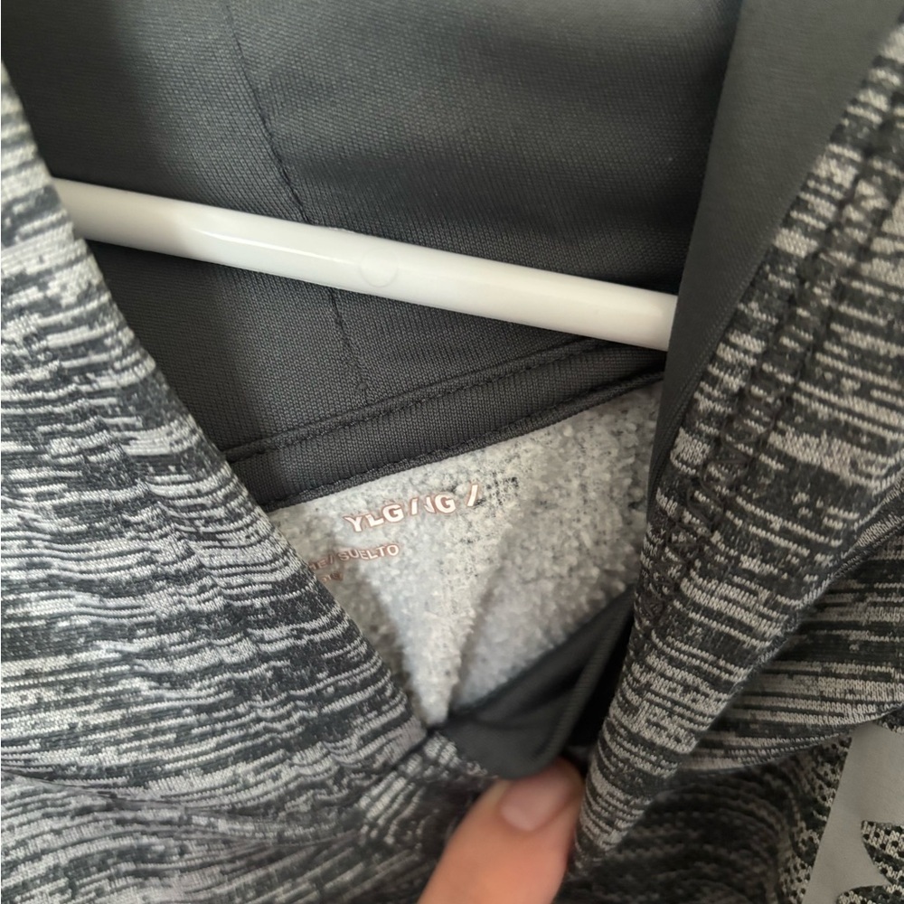 Boys Under Armour Hooded Sweatshirt. Size L - Picture 4 of 5